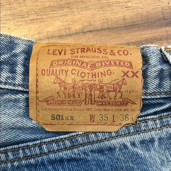 Levi's Men's Straight Blue Jeans 501 - Picture 2 of 4